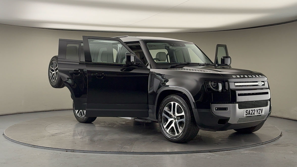 More views of Land Rover Defender 110