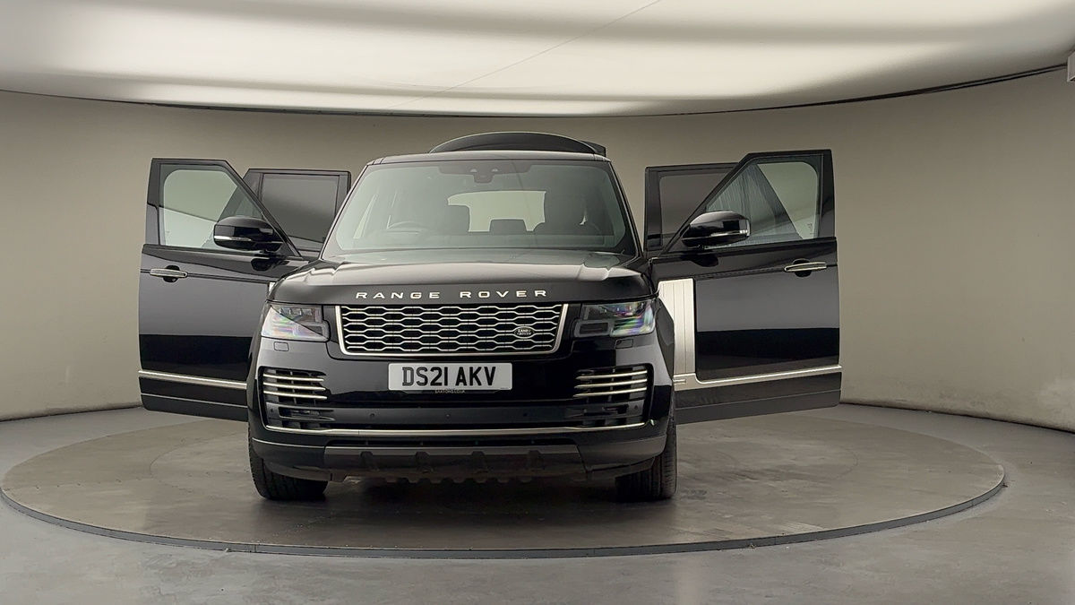 More views of Land Rover Range Rover