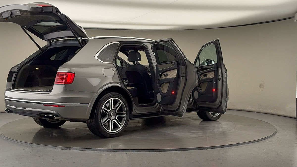 More views of Bentley Bentayga