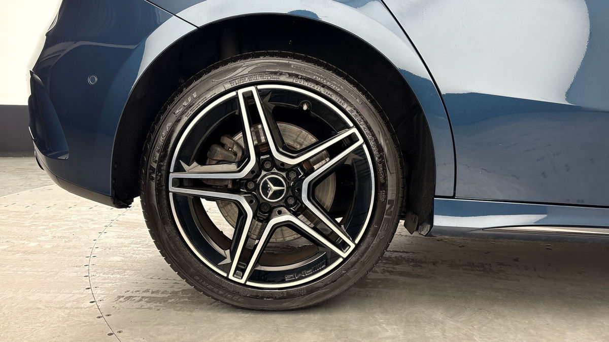 Mercedes-Benz A Class Image 10