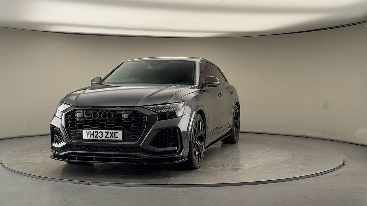 More views of Audi RSQ8