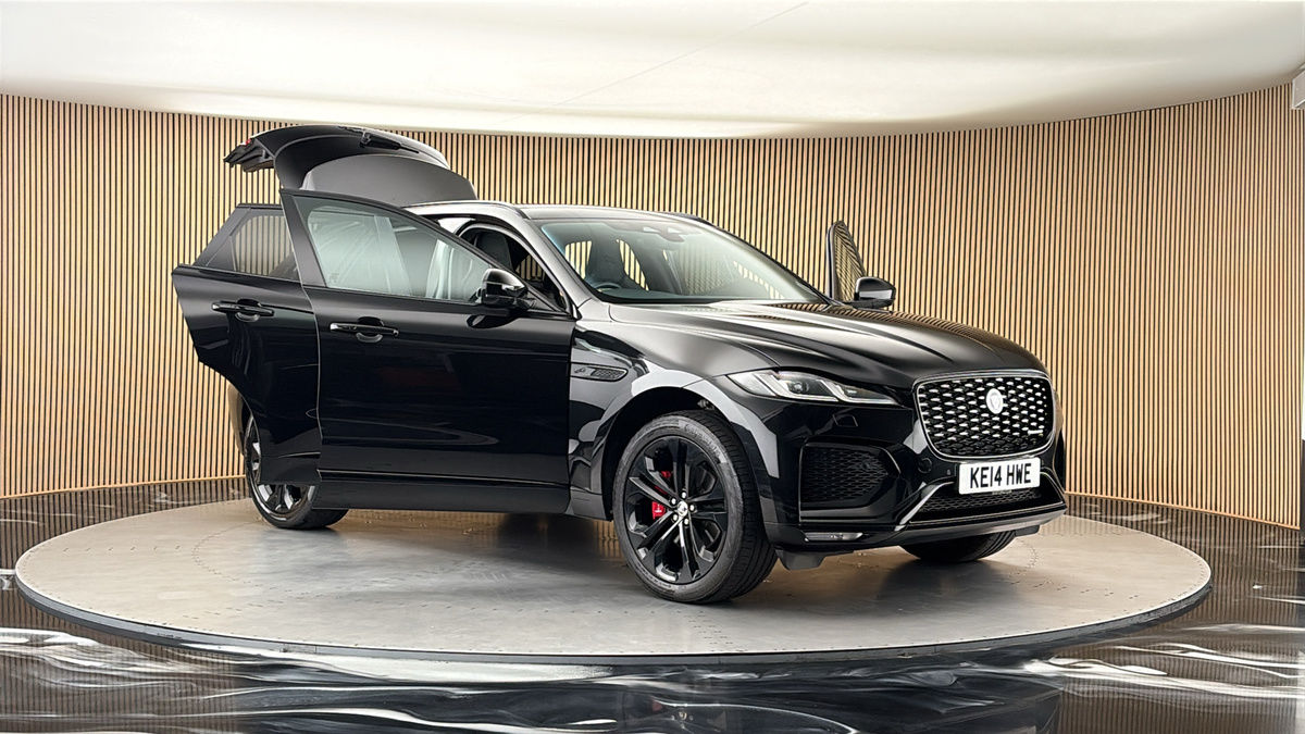 More views of Jaguar F-PACE