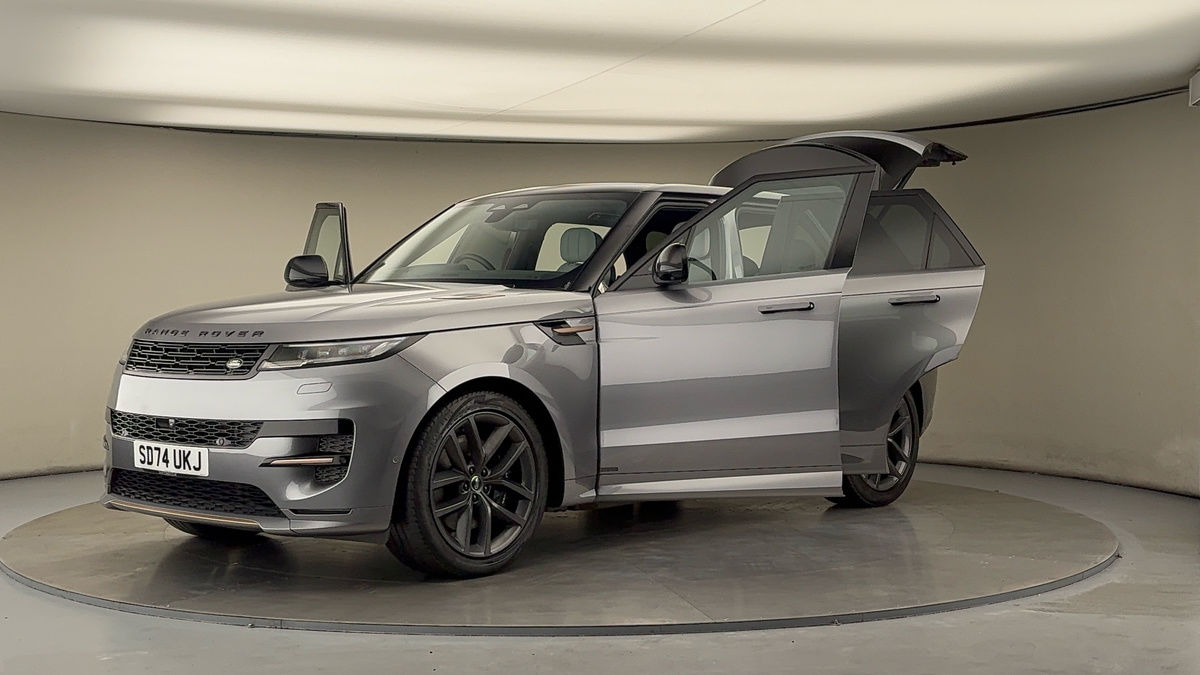 More views of Land Rover Range Rover Sport