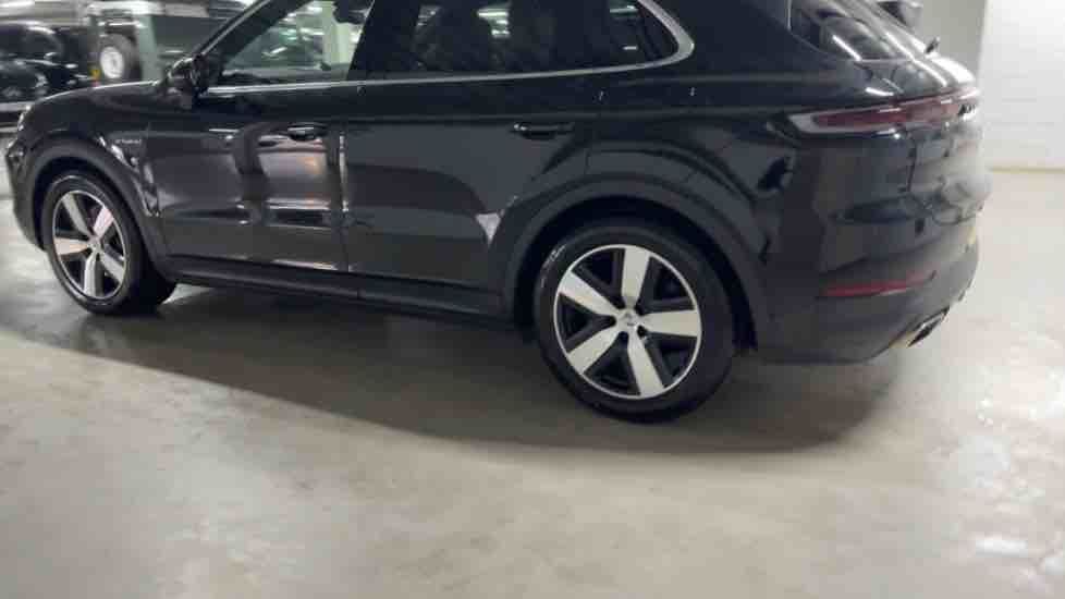 More views of Porsche Cayenne
