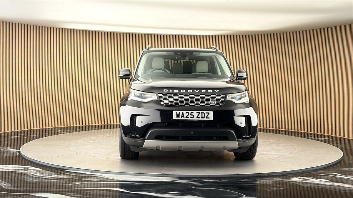 More views of Land Rover Discovery