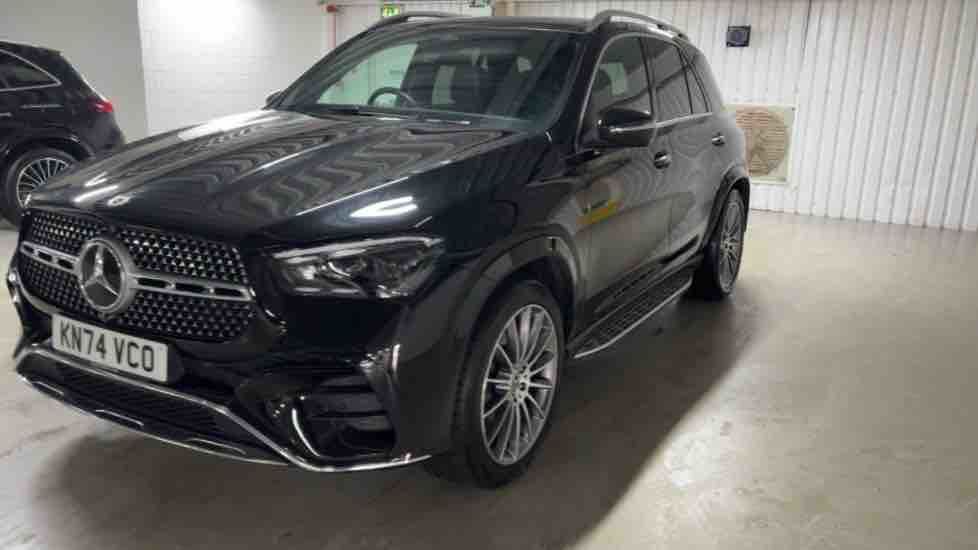 More views of Mercedes-Benz GLE