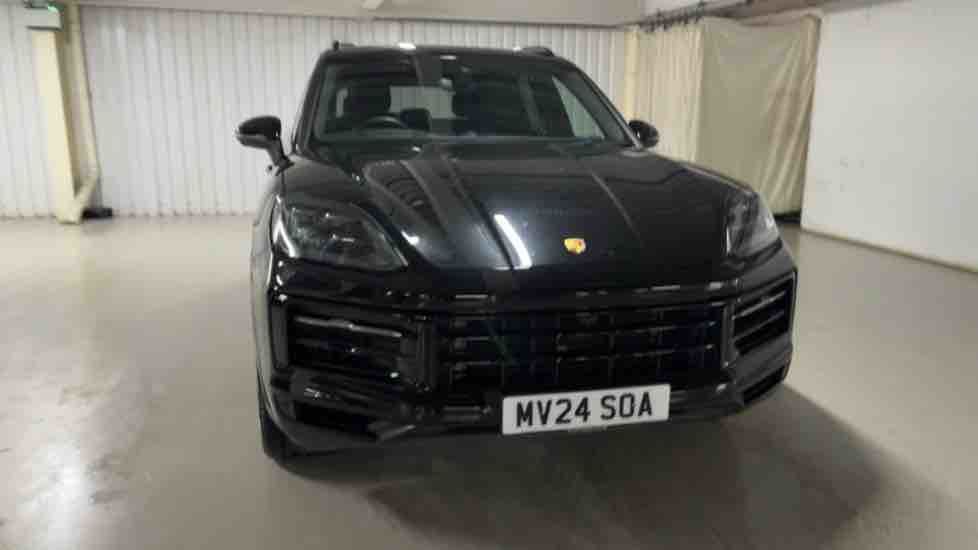 More views of Porsche Cayenne