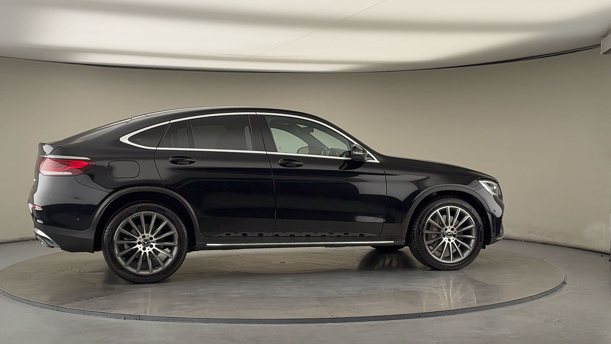 More views of Mercedes-Benz GLC