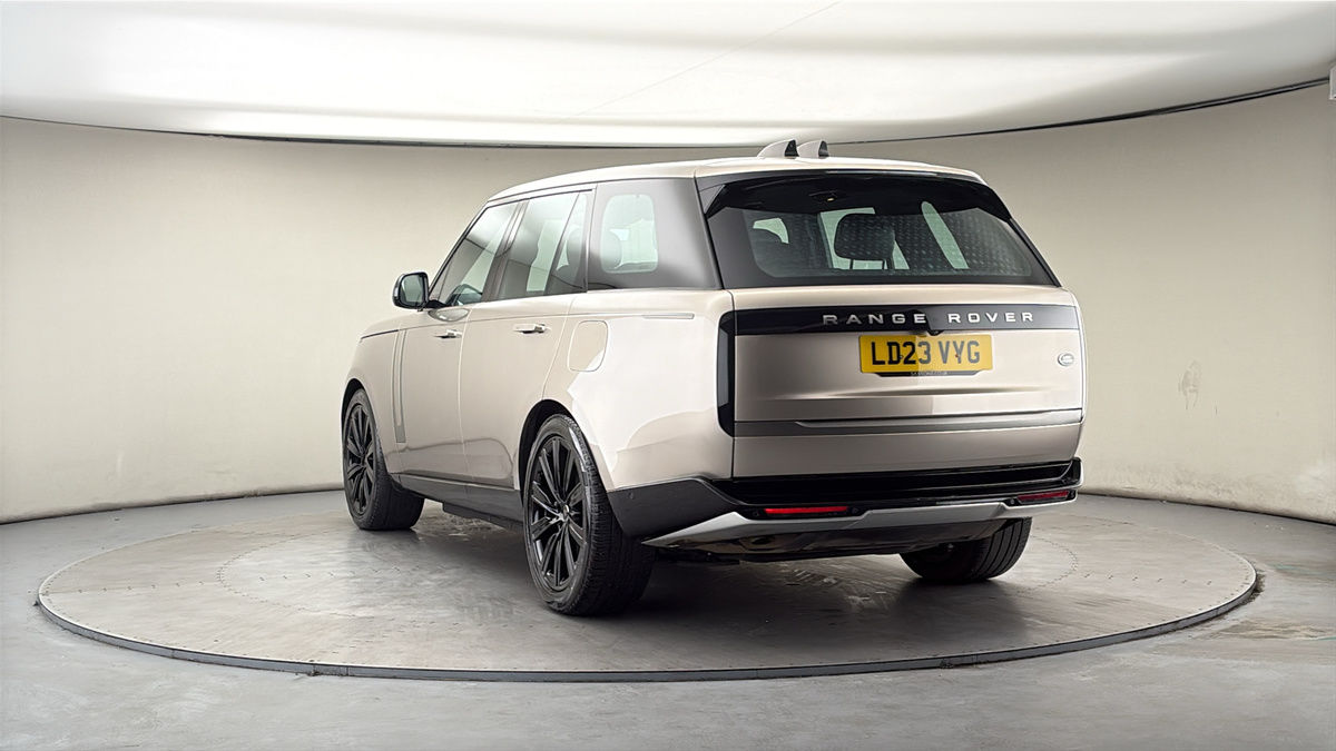 More views of Land Rover Range Rover