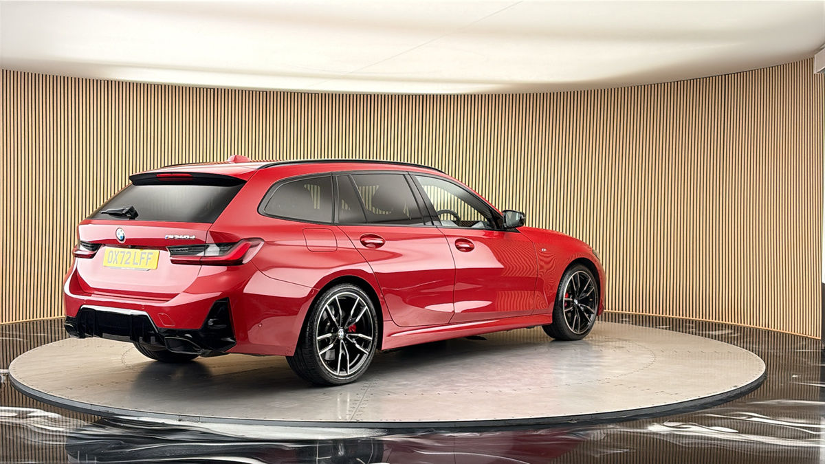 BMW 3 Series Image 21