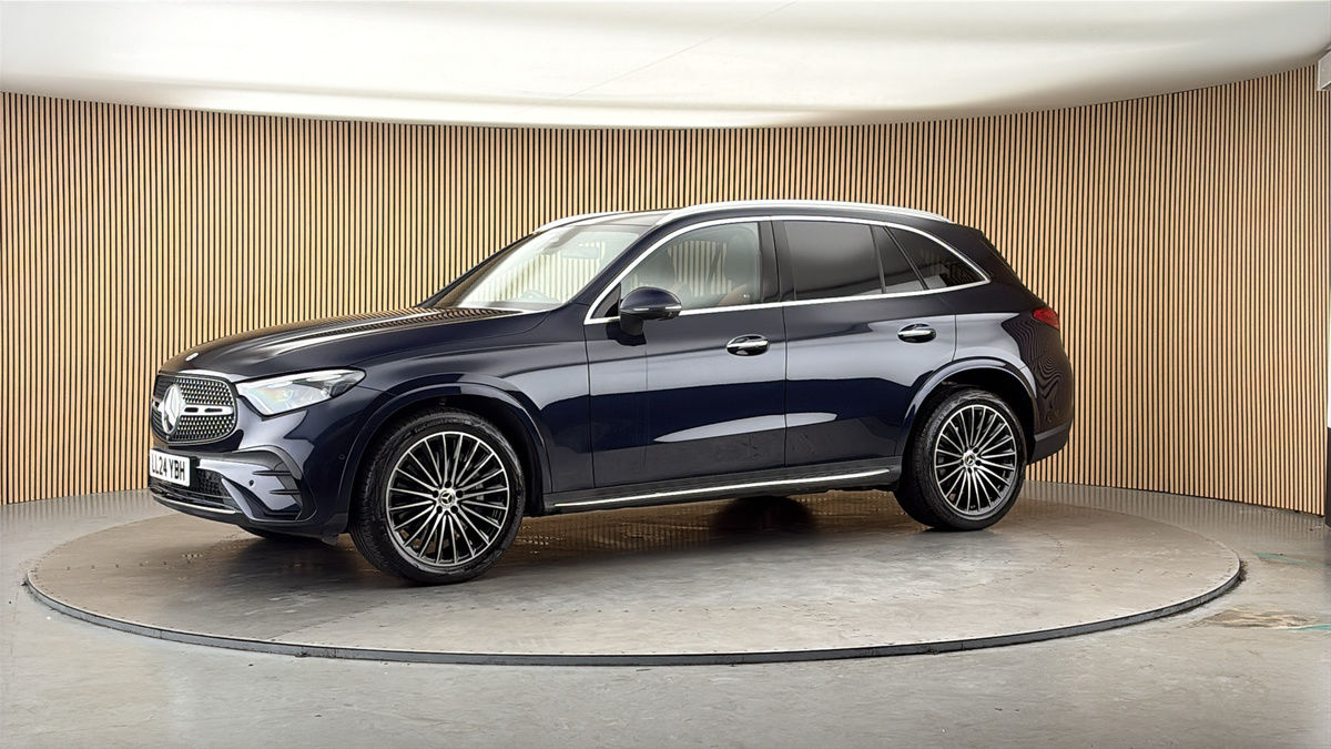 More views of Mercedes-Benz GLC