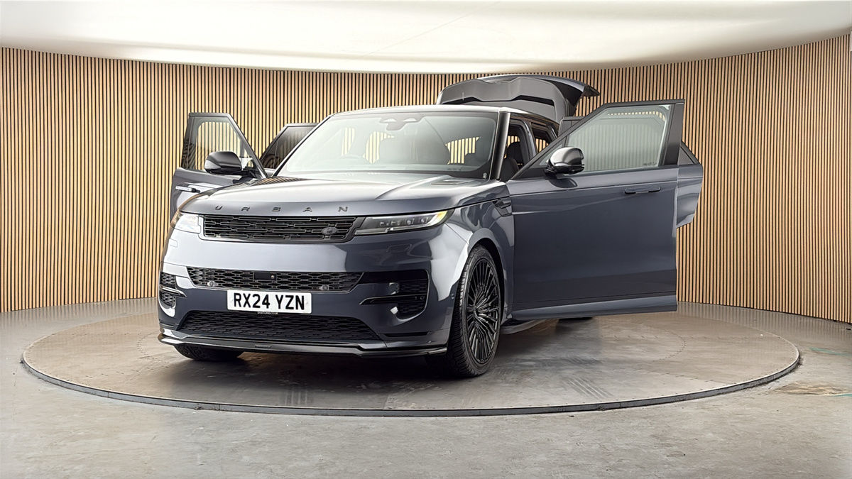 More views of Land Rover Range Rover Sport