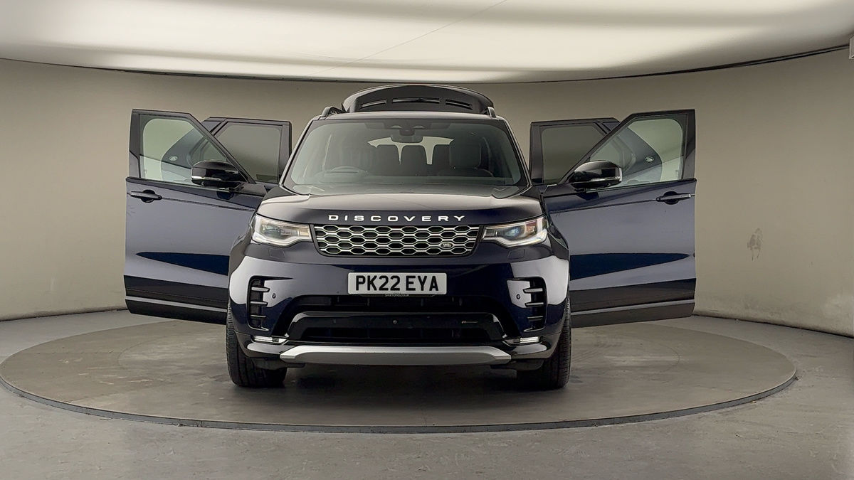 More views of Land Rover Discovery