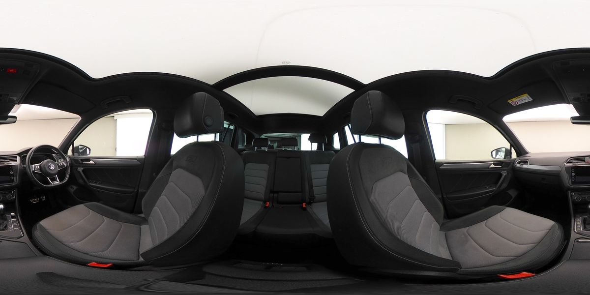 More views of Volkswagen Tiguan