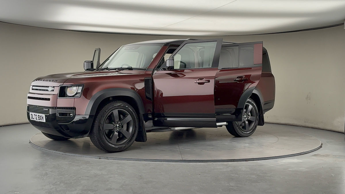 Land Rover Defender 130 Image 22