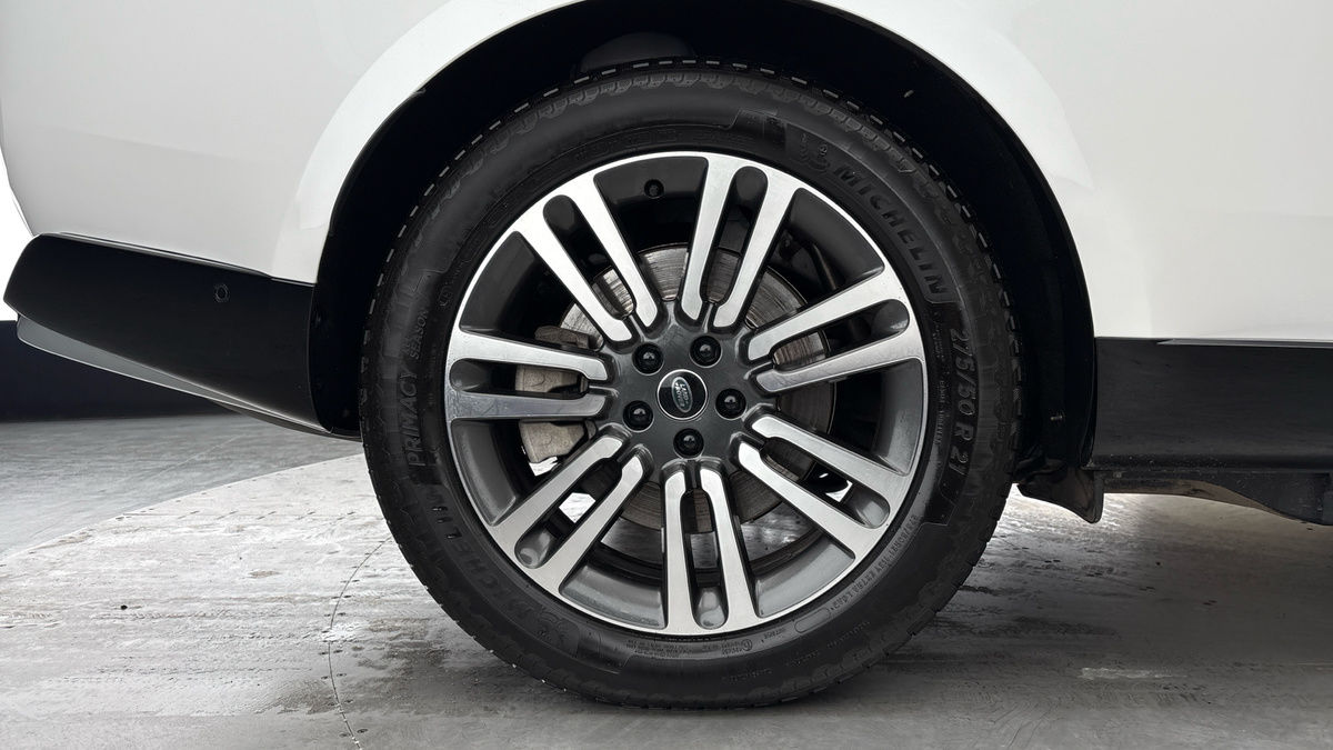 Land Rover Range Rover Image 10