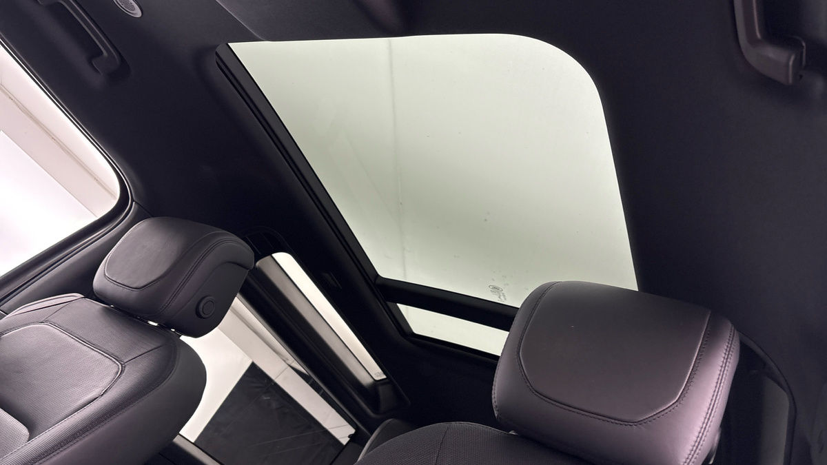 Land Rover Defender 90 Urban Image 6