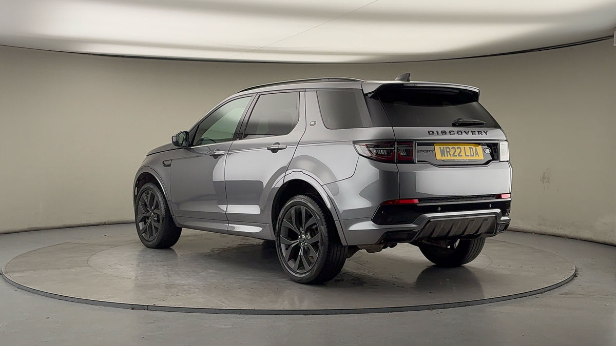 Land Rover Discovery Sport Image 2