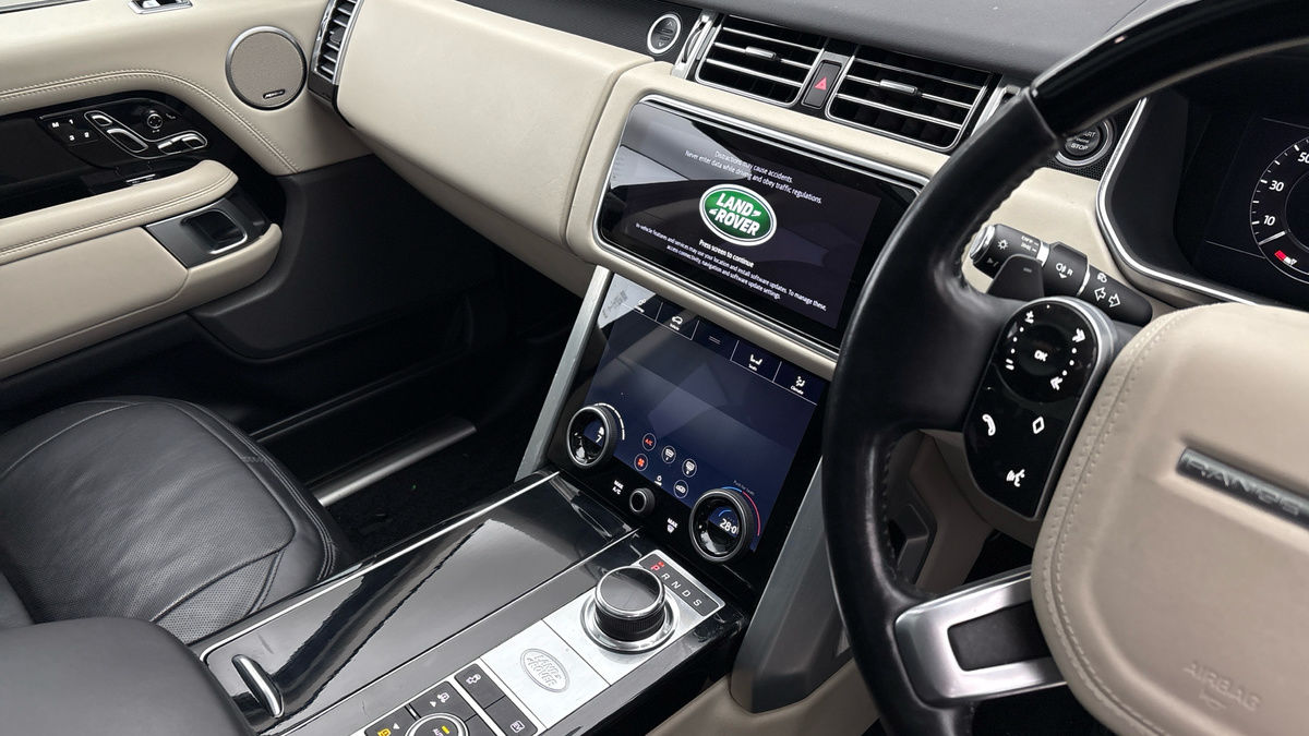 Land Rover Range Rover Image 18