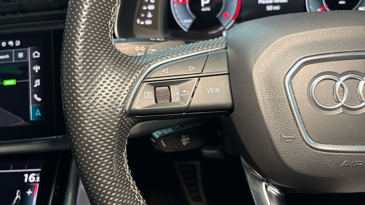 Audi Q7 Image 13