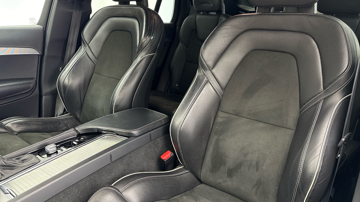 Volvo XC90 Image 7