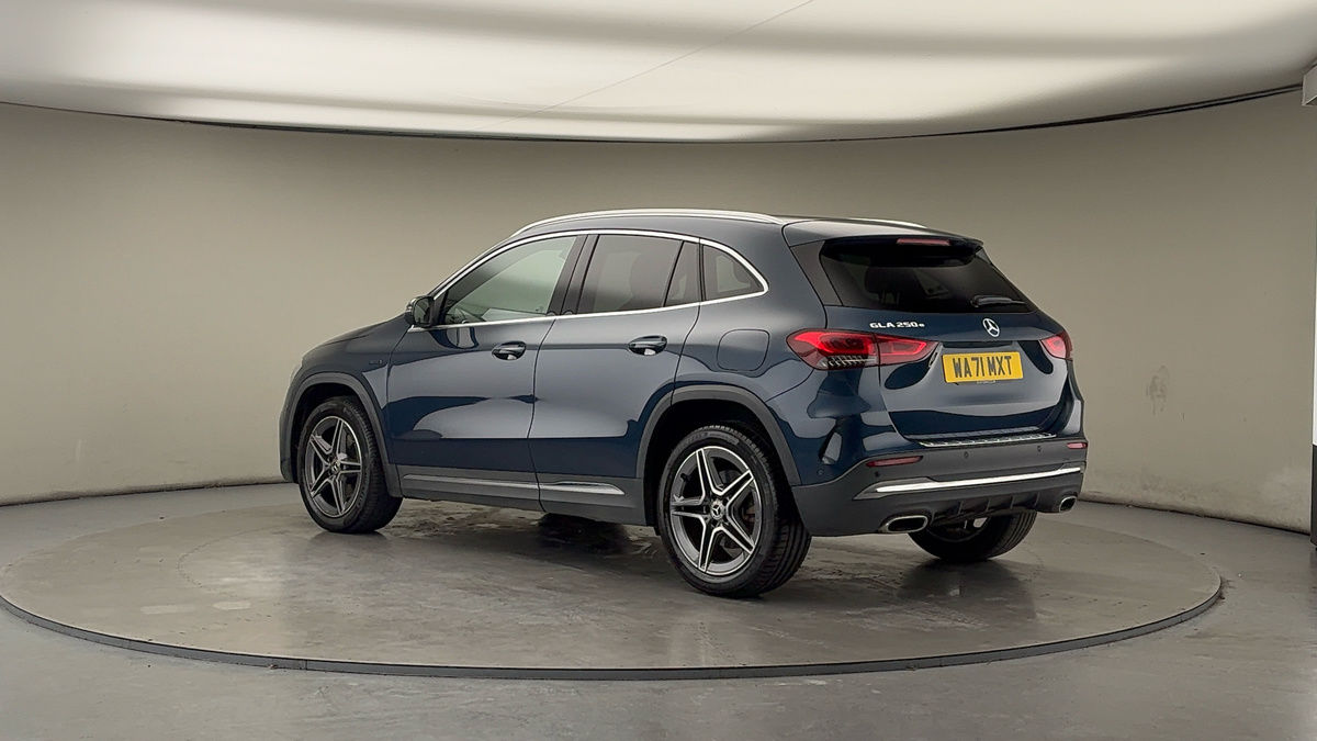 More views of Mercedes-Benz GLA