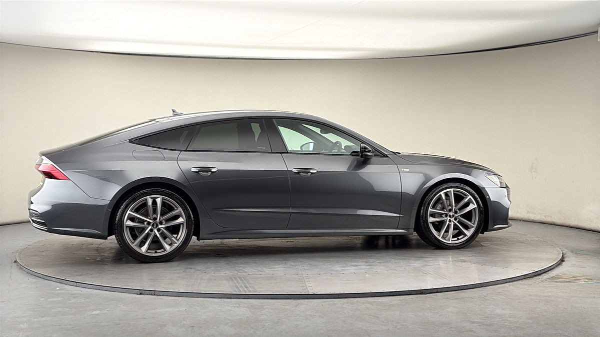 More views of Audi A7