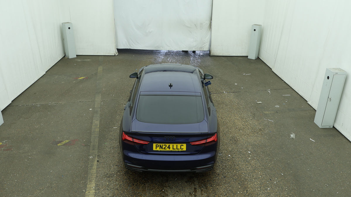 Audi A5 Image 8