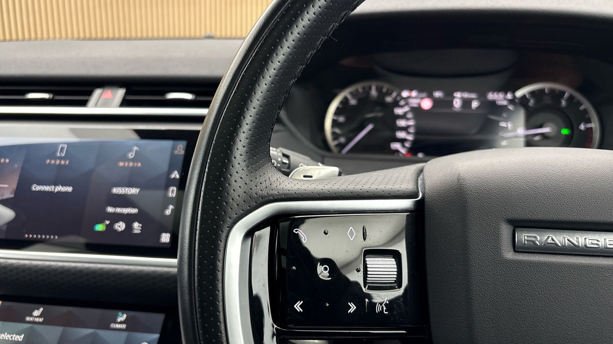 Land Rover Range Rover Velar Image 13