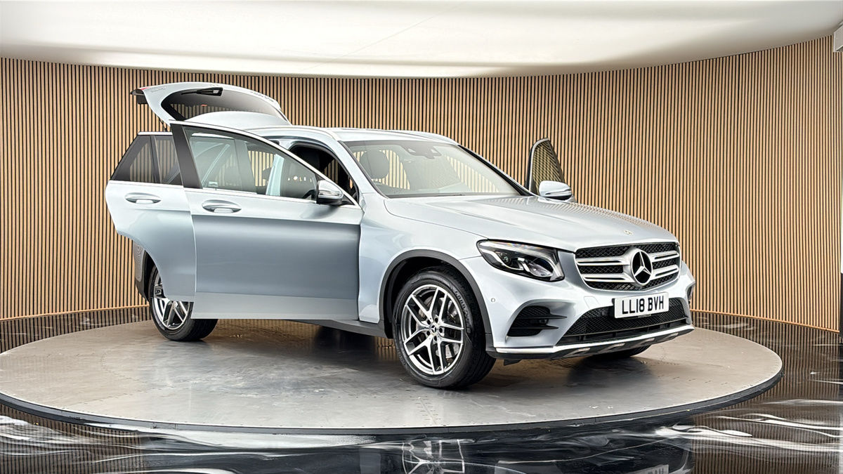 More views of Mercedes-Benz GLC