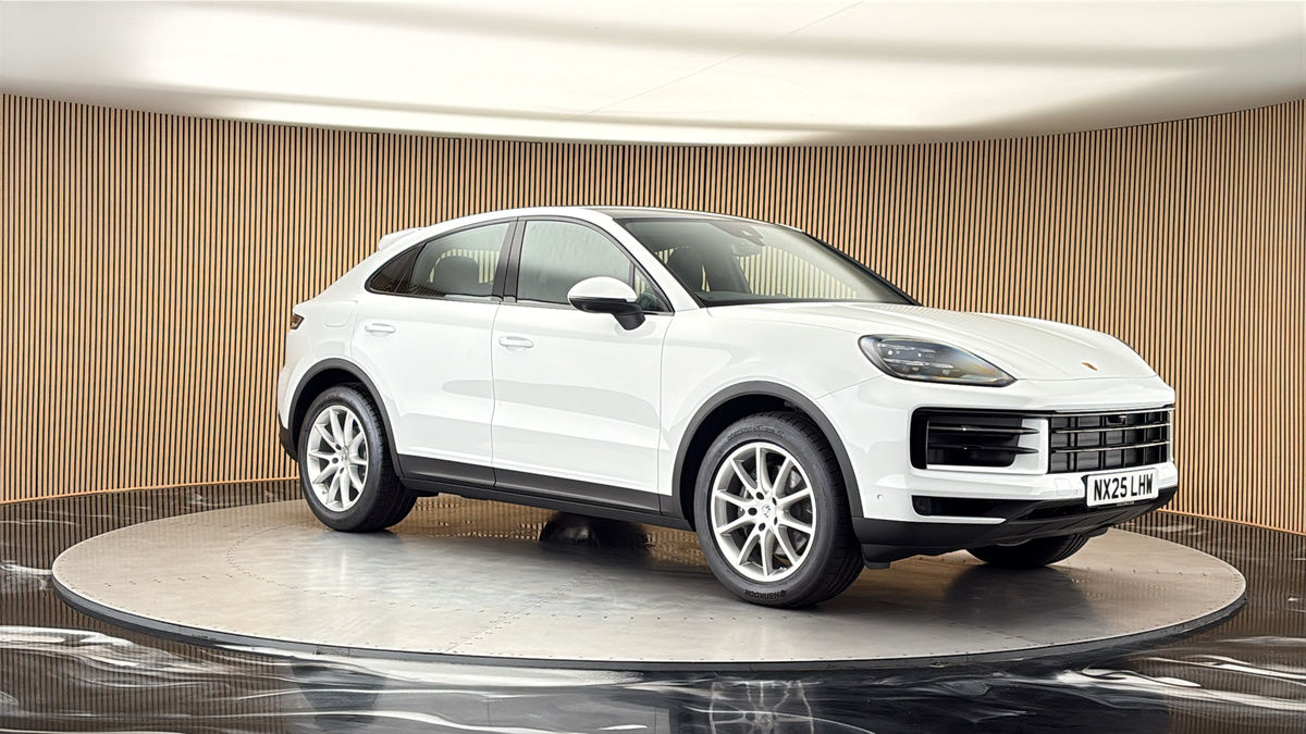 More views of Porsche Cayenne