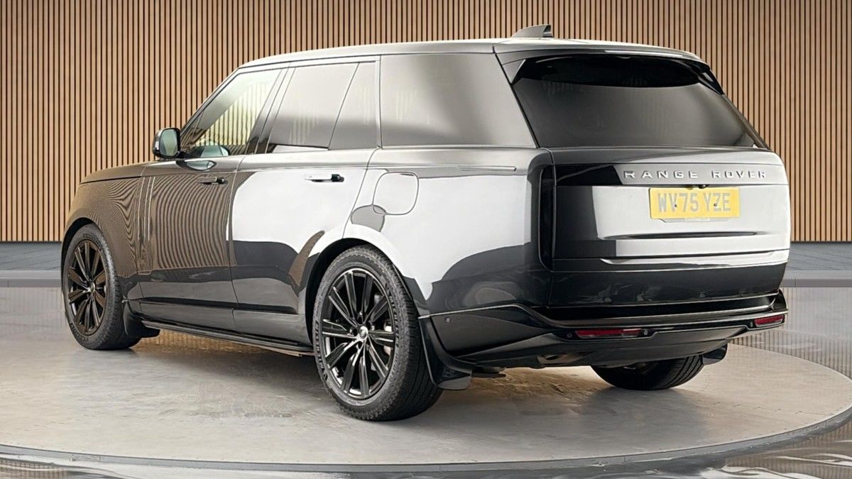 Land Rover Range Rover Image 2