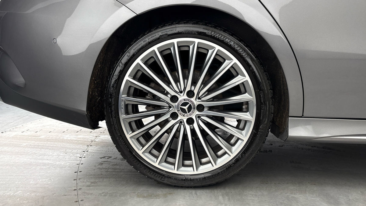 Mercedes-Benz CLA Image 10