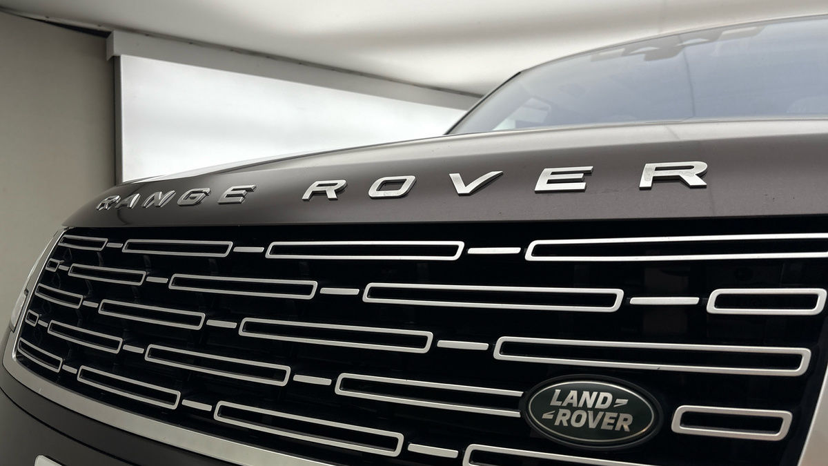 Land Rover Range Rover Image 24