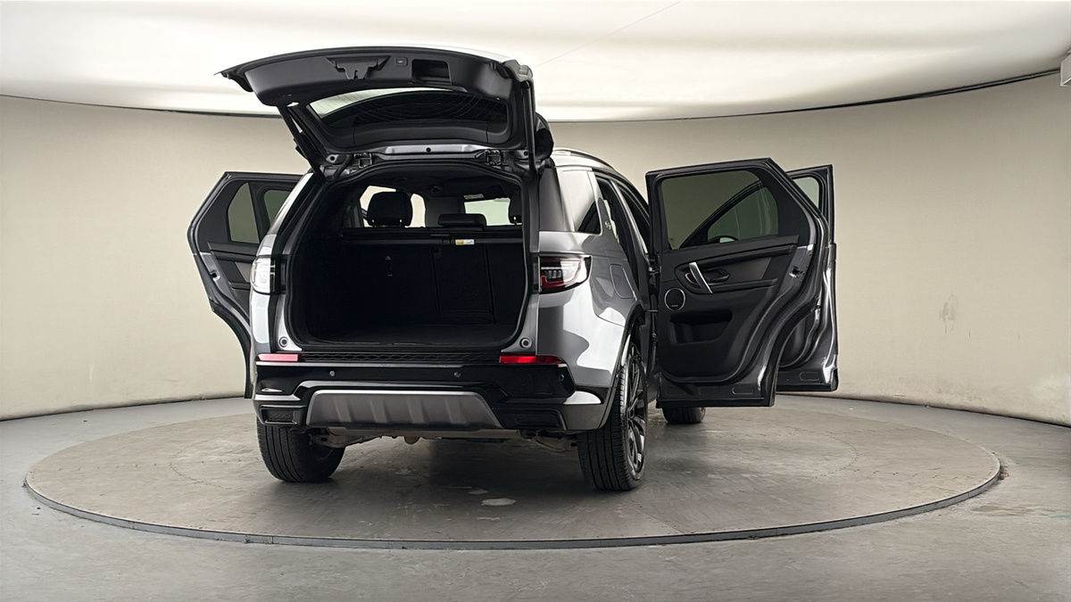 More views of Land Rover Discovery Sport