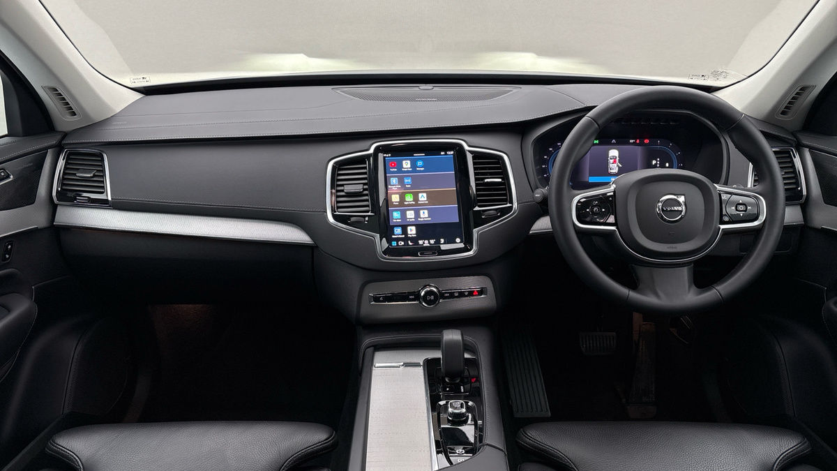 Volvo XC90 Image 12
