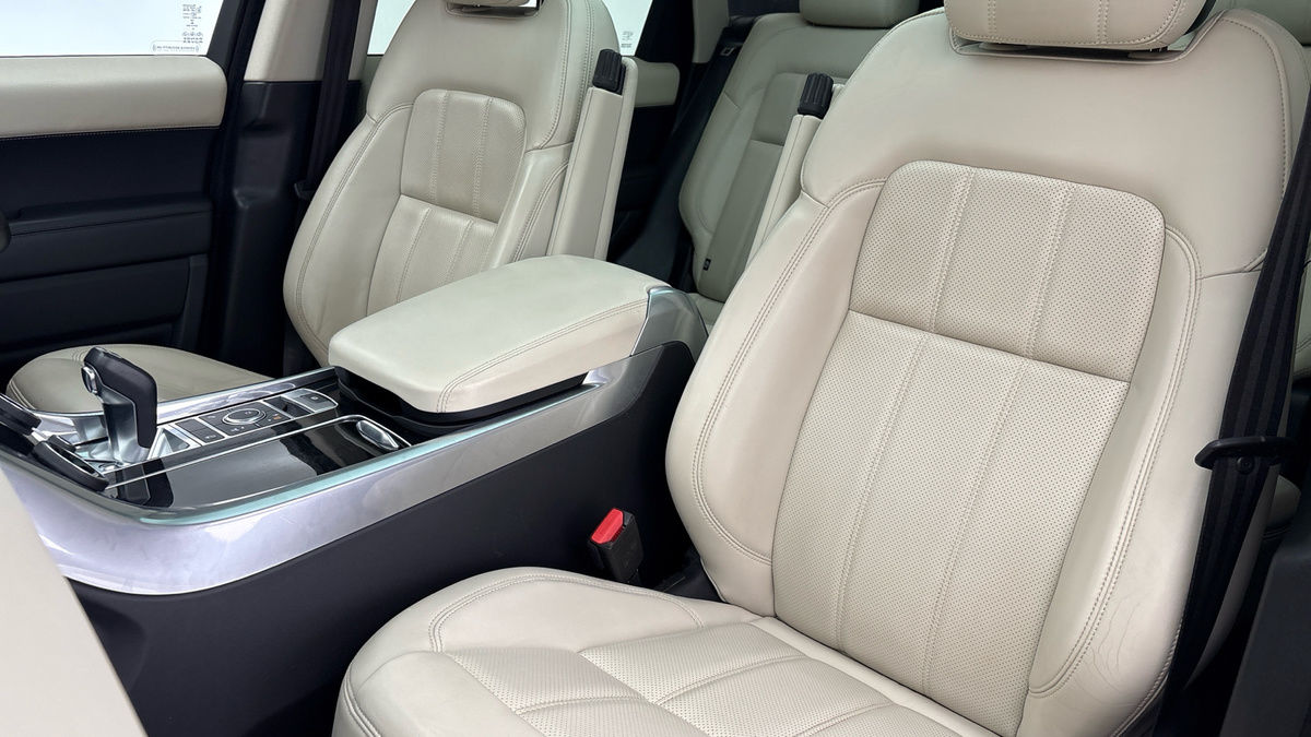 Land Rover Range Rover Sport Image 7