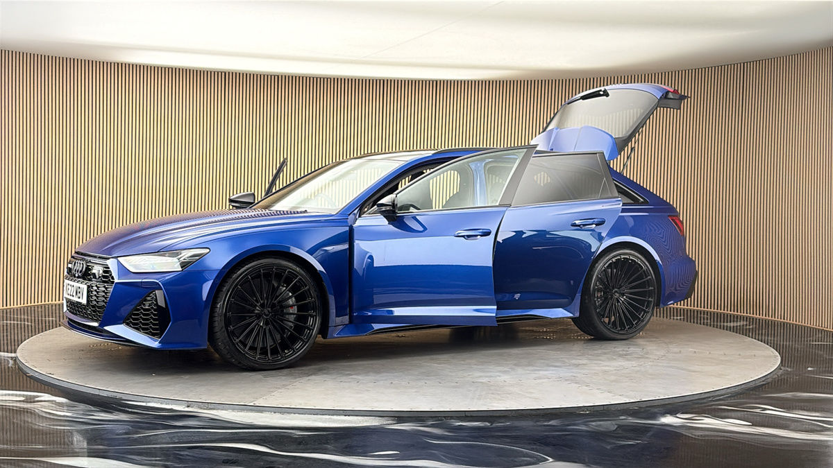 More views of Audi RS6 Avant