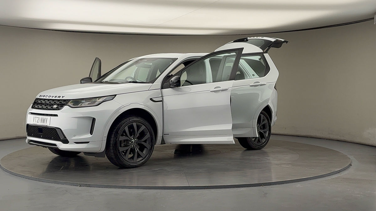 Land Rover Discovery Sport Image 22