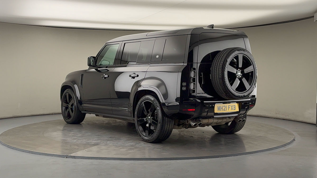 Land Rover Defender 110 Image 2