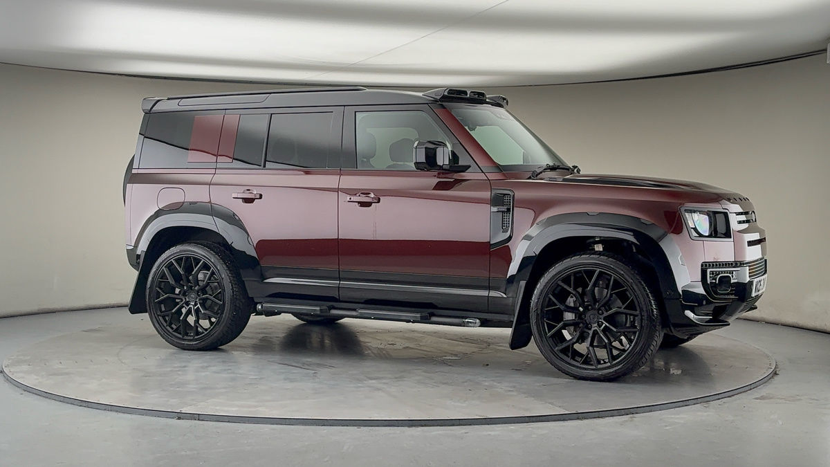 More views of Land Rover Defender 110