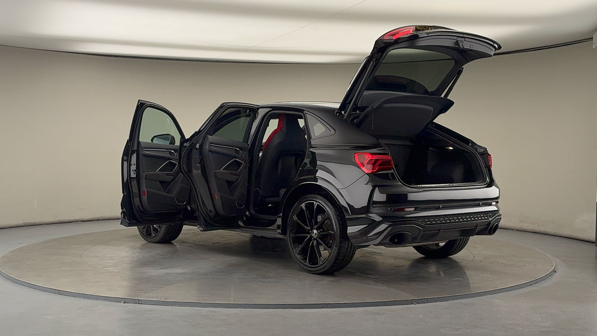 More views of Audi RS Q3