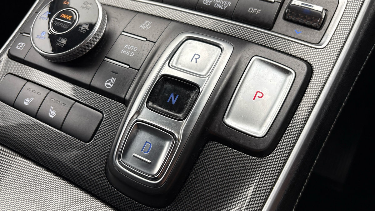 Hyundai Santa Fe Image 29