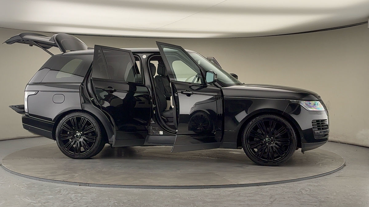 More views of Land Rover Range Rover