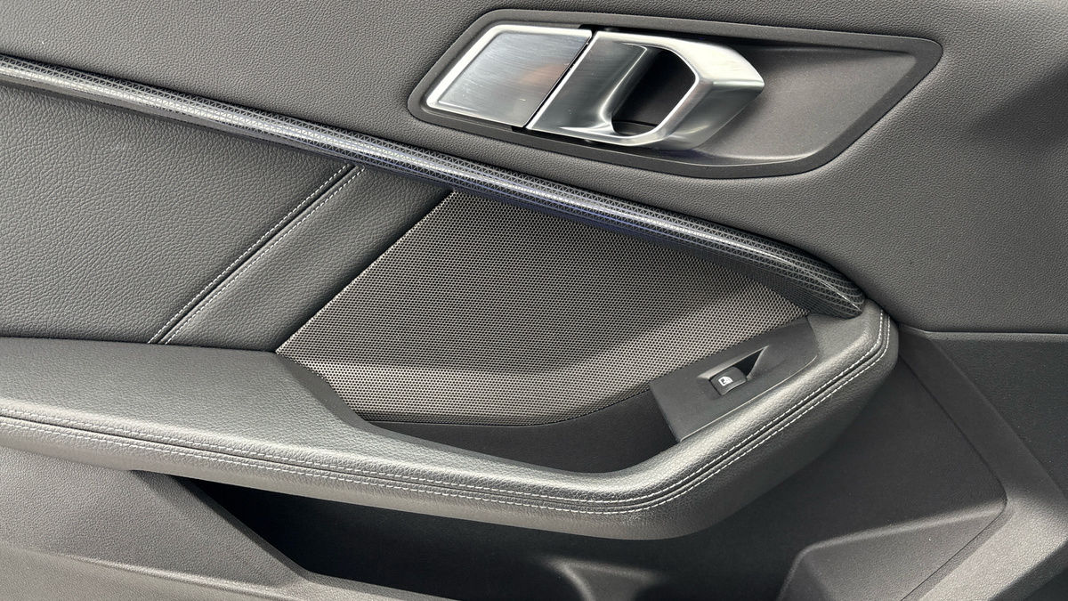 BMW 1 Series Image 19