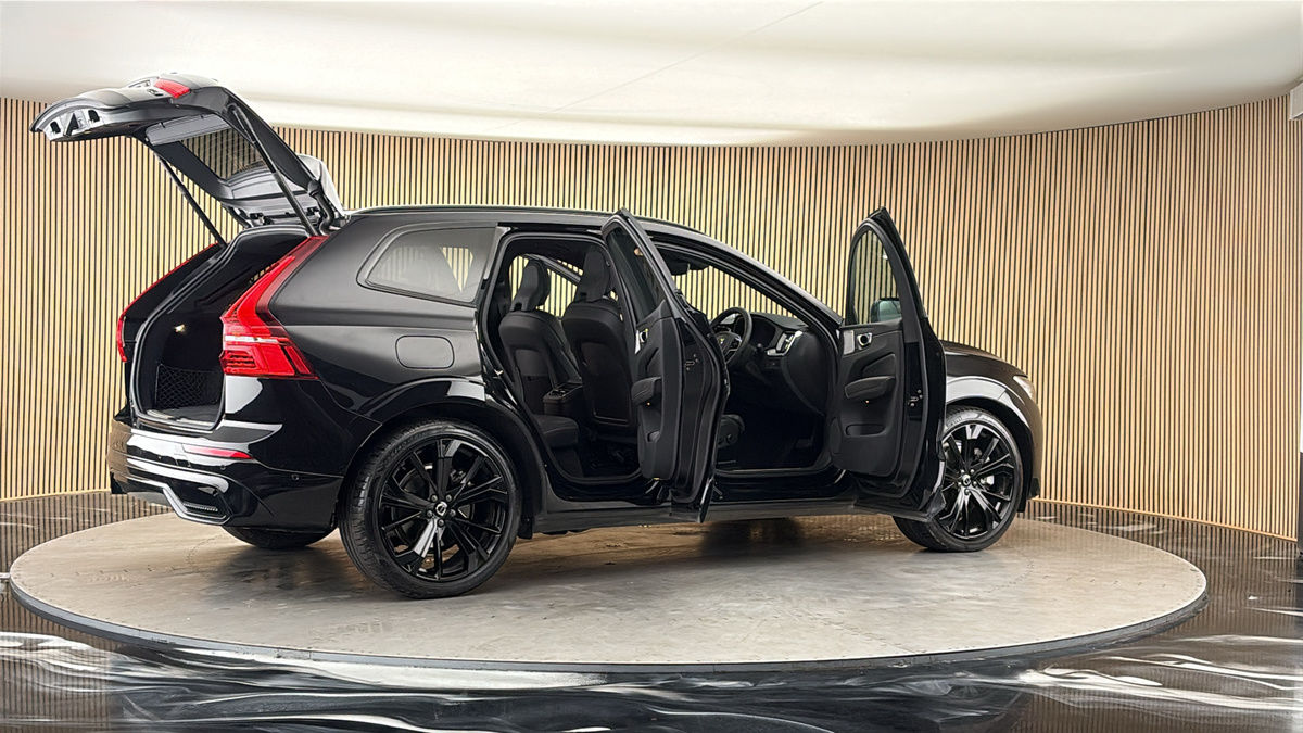 More views of Volvo XC60