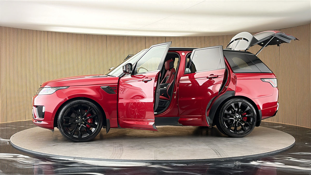 More views of Land Rover Range Rover Sport