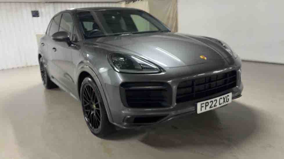 More views of Porsche Cayenne