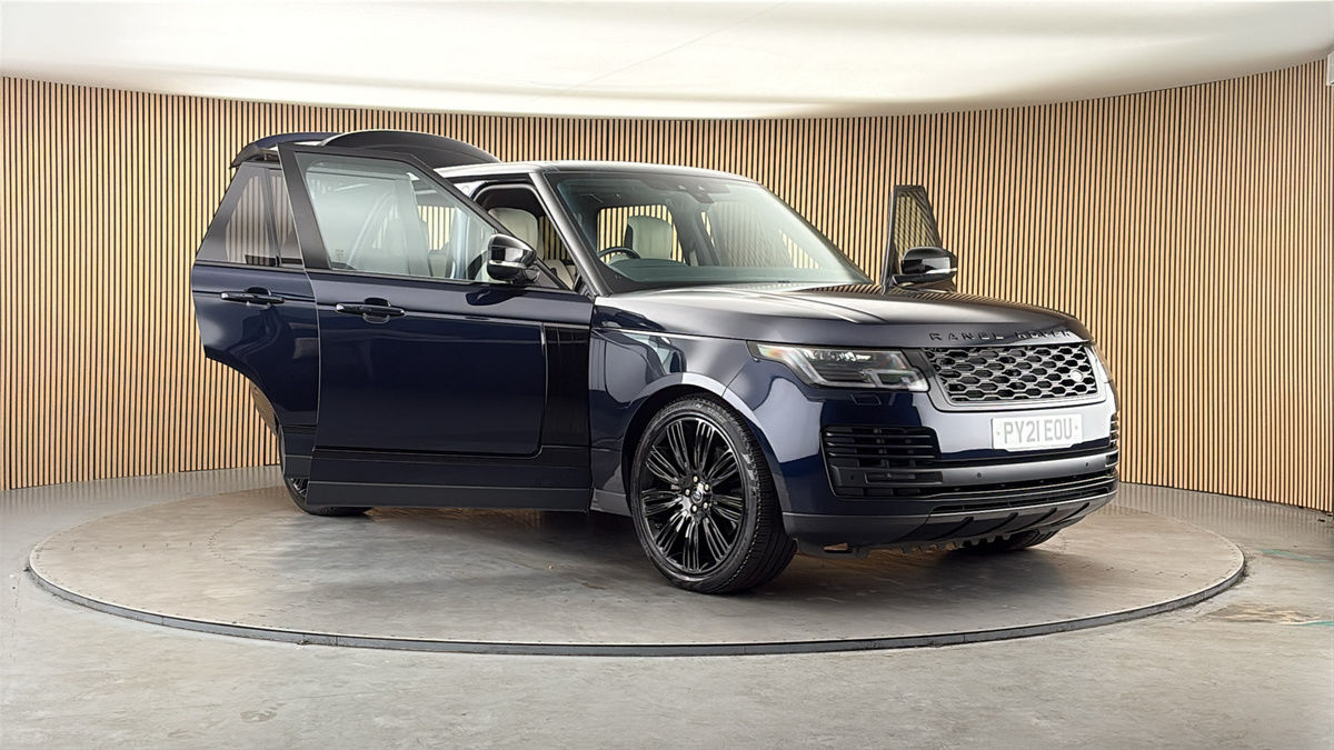 More views of Land Rover Range Rover