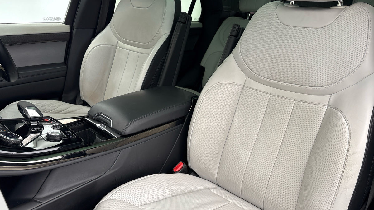 Land Rover Range Rover Sport Image 7